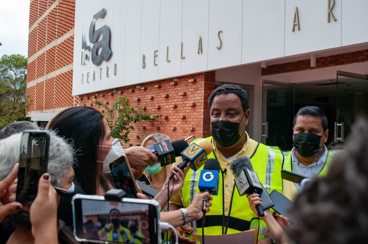 Alcaldía de Maracaibo comienza trabajos en el Teatro Bellas Artes