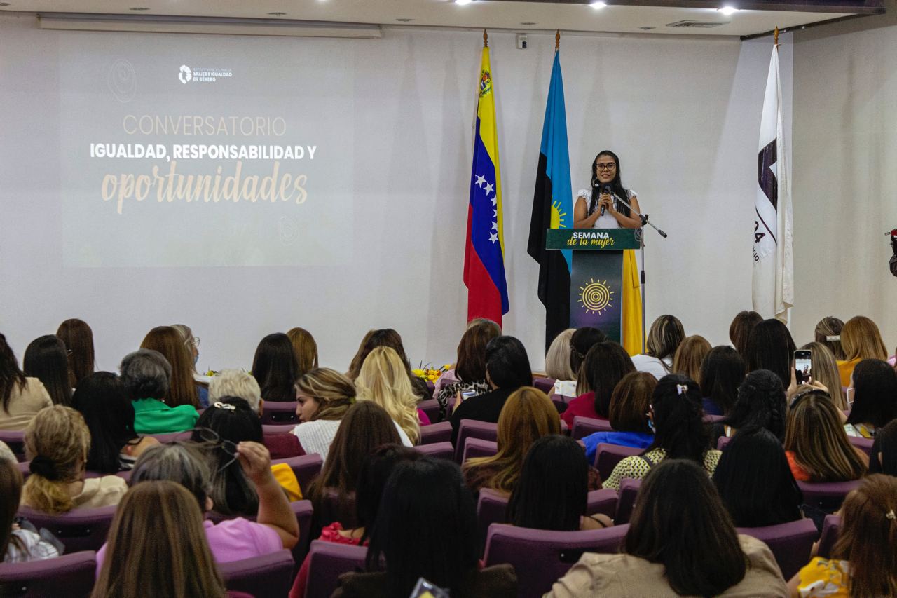 Conversatorio Día de la Mujer, Alcaldía de Maracaibo