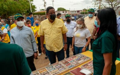 Jornada oftalmológica llevó la Alcaldía de Maracaibo a niños de FUNPARM en Juana de Ávila