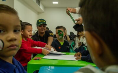 Arrancó “La Escuela Creativa”, el nuevo programa de manualidades y artes plásticas de la Alcaldía de Maracaibo