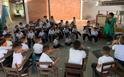 Alcaldía de Maracaibo con el programa Biblioteca en Acción llevará libros escolares a las “escuelitas” de las comunidades