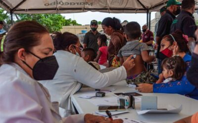 Alcaldía de Maracaibo brindó jornada de salud a comerciantes y usuarios del Mercado Libertador