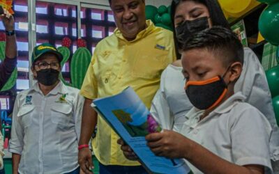 Primera Sala de Lectura con Libros en wayuunaiki instaló la Alcaldía de Maracaibo en la parroquia Venancio Pulgar