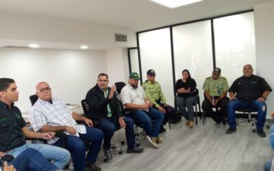 Alcaldía de Maracaibo busca soluciones a transportistas del programa «Maracaibo Siglo XXI» para otorgarles la propiedad de sus unidades