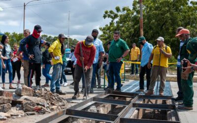 Así avanza la recuperación del alcantarillado en La Rotaria por la Alcaldía de Maracaibo