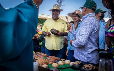 Maracaibo celebra el 12 de octubre promoviendo la artesanía indígena en cinco de sus parroquias