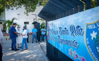 Alcaldía de Maracaibo instala nueva Sala de Lectura en la Unidad Educativa Santa Rita