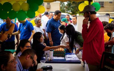 Mil familias beneficiadas en la primera Feria Avícola del Sol de la Alcaldía de Maracaibo