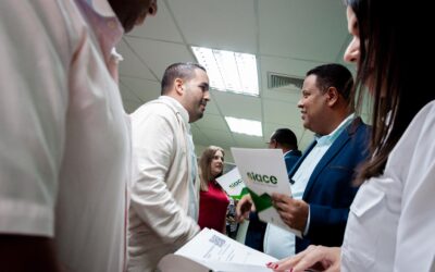 Alcaldía entrega 75 Licencias de Actividades Económicas a emprendedores de Maracaibo