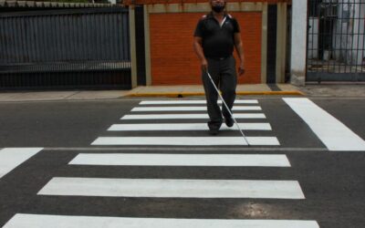 Alcaldía de Maracaibo recupera rayado peatonal frente a la Asociación Zuliana de Ciegos