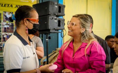 Alcaldía de Maracaibo con su programa Ver para Aprender ha ayudado a más de 300 marabinos a mejorar su visión