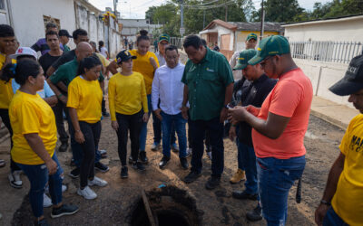 Alcaldía de Maracaibo realiza labores de mantenimiento en colector del barrio Puerto Rico III