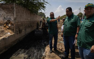 En 5 tramos entre las parroquias Antonio Borjas Romero y Cristo de Aranza, Alcaldía de Maracaibo activó Plan de Limpieza de Cañadas 2023