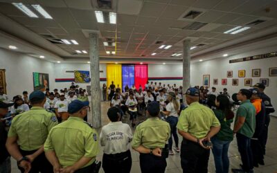 42 jóvenes del programa Construyendo Futuro inician formación como Brigadistas de Seguridad Ciudadana de Maracaibo