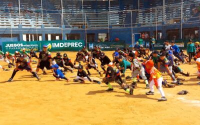 Más de 130 niños y jóvenes participaron en la cuarta Clínica de Béisbol de la Alcaldía de Maracaibo en el estadio Alejandro Borges
