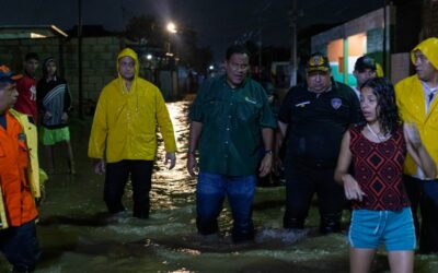Alcalde Rafael Ramírez Colina continúa inspección tras fuertes lluvias en Maracaibo