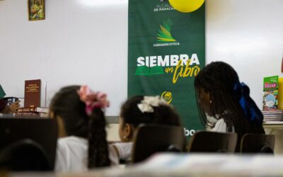 350 libros donados al Colegio Gonzaga a tráves del programa Siembra un libro de la Alcaldía de Maracaibo