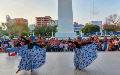 Con un «vibrante» encuentro de danzas inició la temporada 2024 de los Domingos Culturales