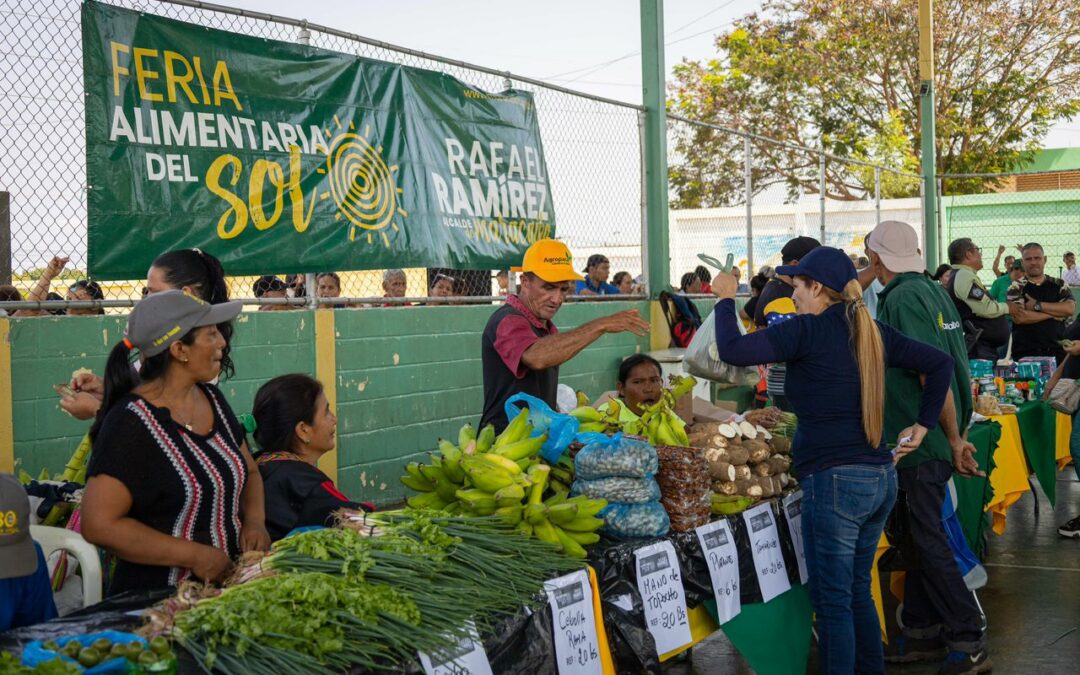 Más de 10 mil kilos de hortalizas y verduras vendieron los productores del oeste marabino en las Ferias Alimentarias del Sol en el mes de abril
