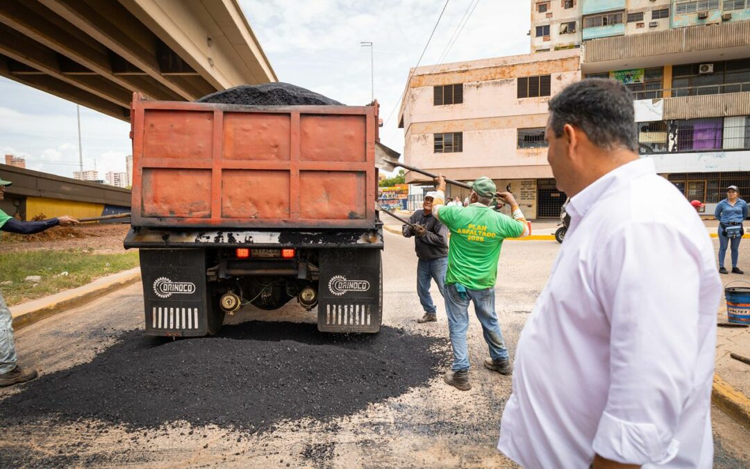 Plan Rápido de Bacheo 2025 atiende tres puntos en tres parroquias en una sola jornada